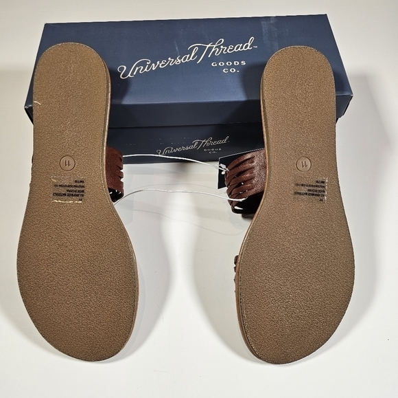 Universal Thread Women's Size 11 Addie Two Band Slide Sandals Brown - Picture 2 of 10